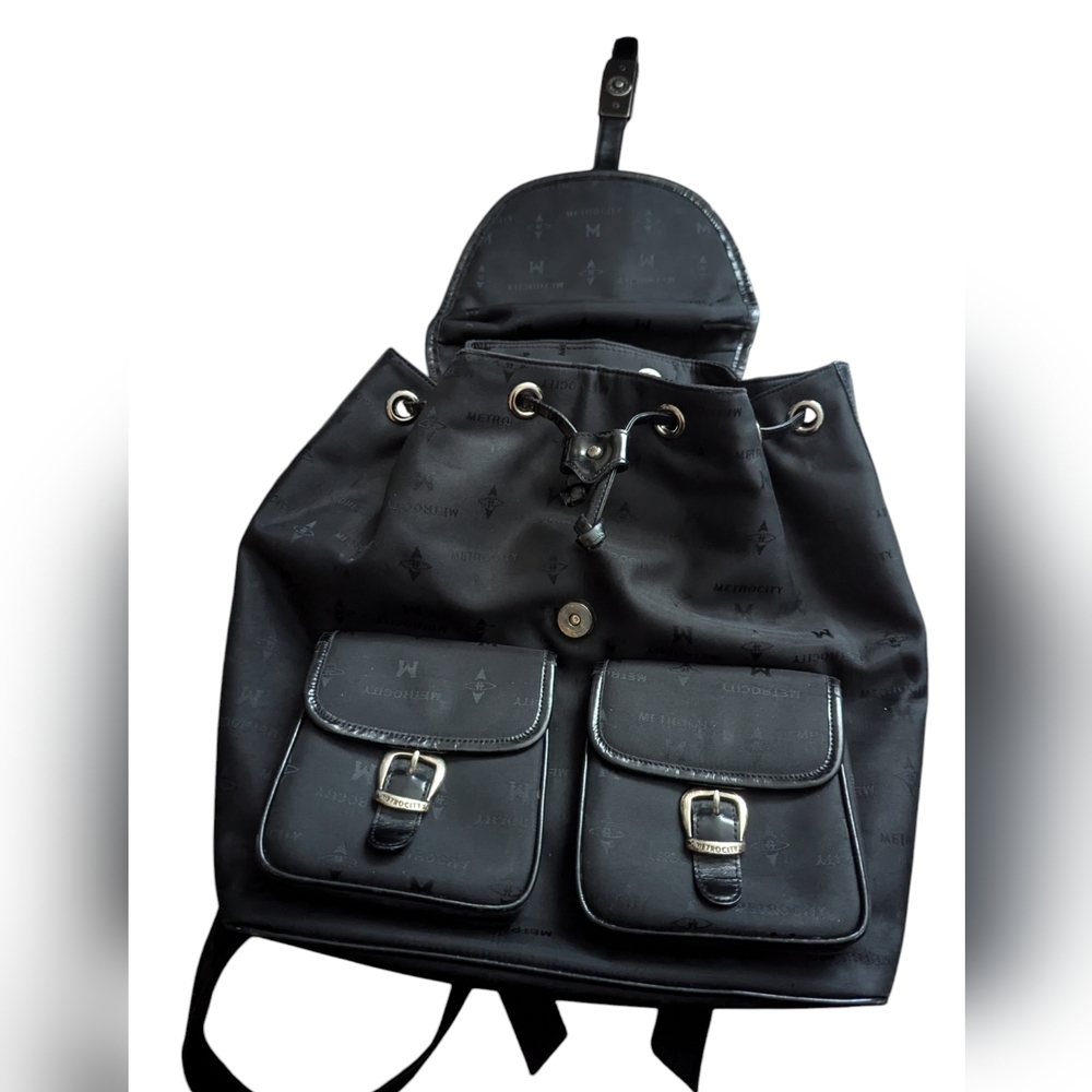 Metrocity Jacquard Backpack - Picture 3 of 15